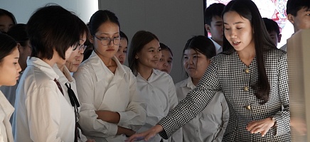 Ученики познакомились с документальным наследием Архива Президента фото галереи 3